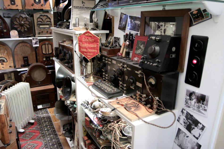 Sammlung alter Radios von Jörg Chowanetz